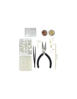 Atelier de bijoux ciment et feuilles d'or - Sycomore