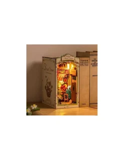 Maquette Floral Corner Book Nook - Rolife