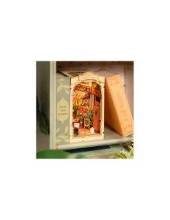 Maquette Floral Corner Book Nook - Rolife
