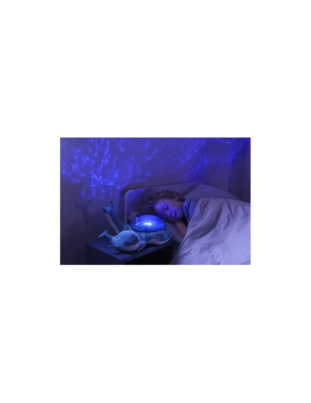 Tranquil whale blue family Peluche musicale à projections - Cloud b
